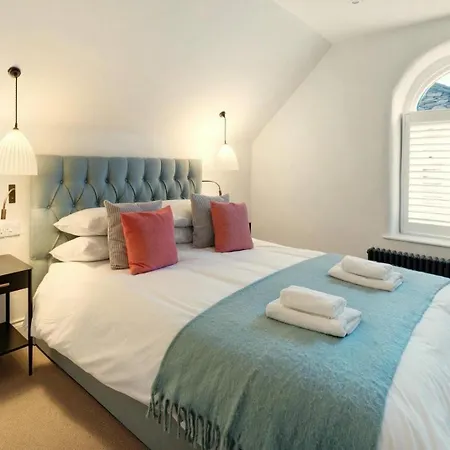 4 Bed In Oc-lr026 Windermere